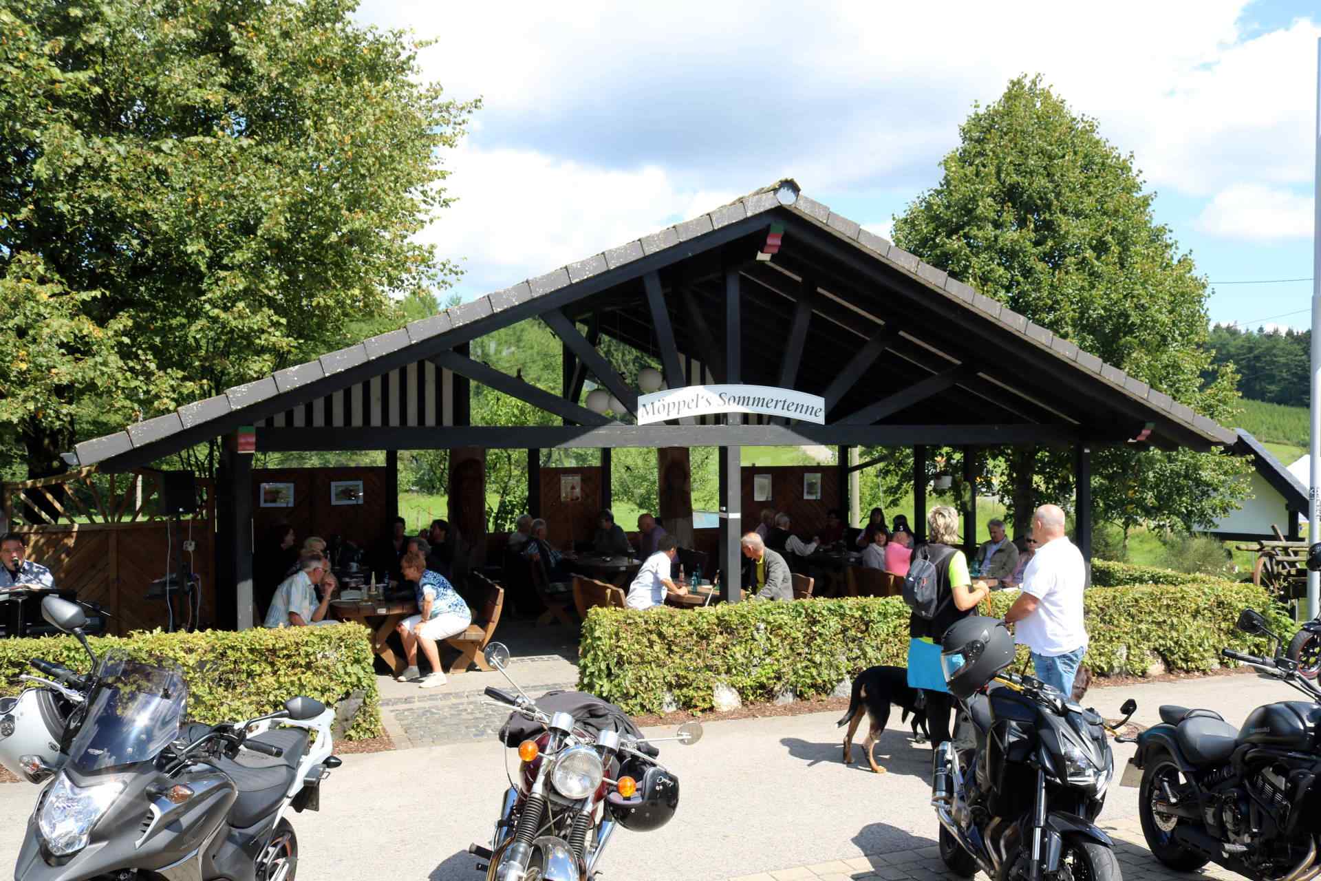 Möppels Sommertenne - Rastplatz für Wanderer, Radfahrer und Biker. Bild: altais.de